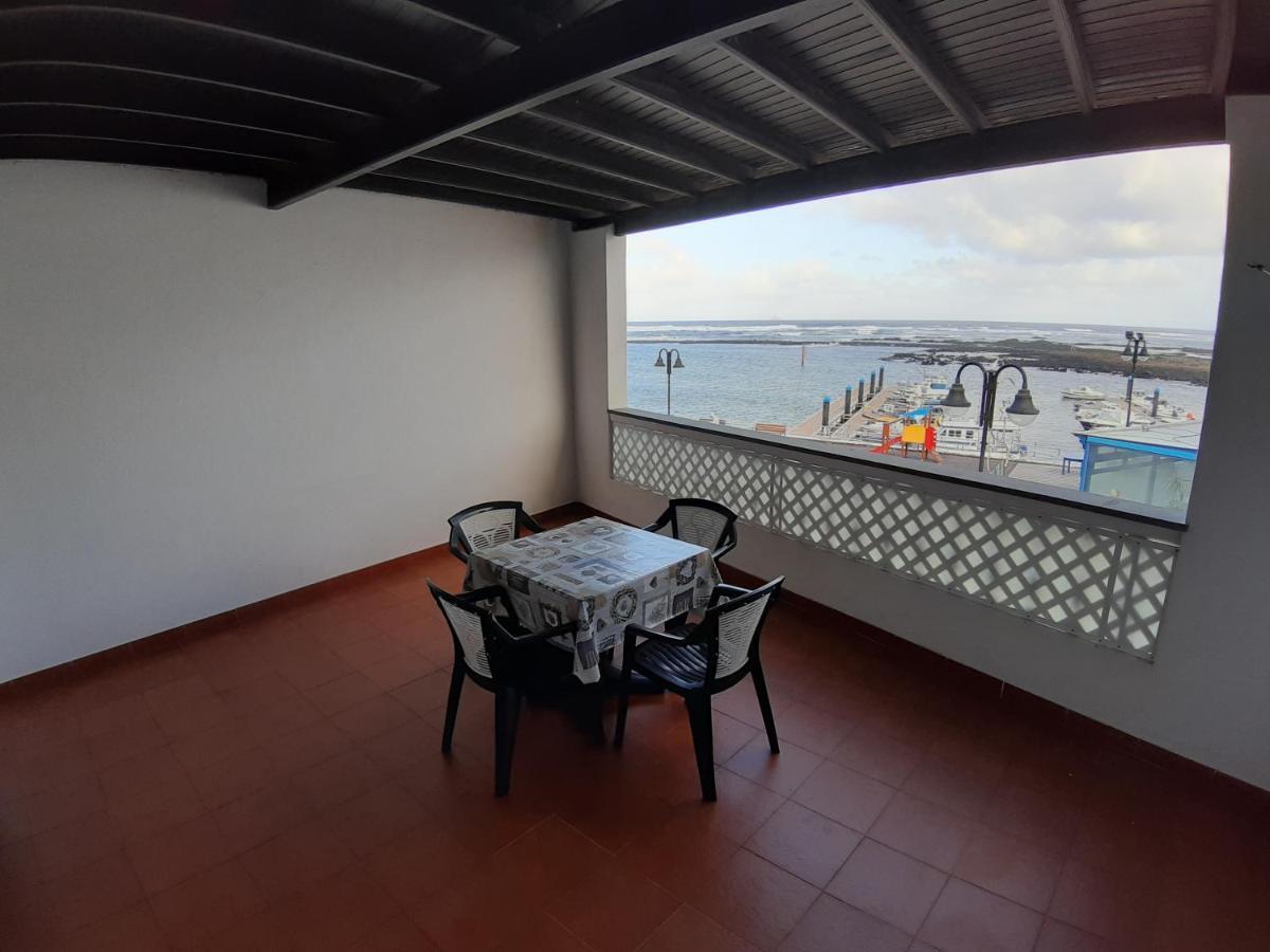 Orzola Frente Al Mar Apartman Kültér fotó